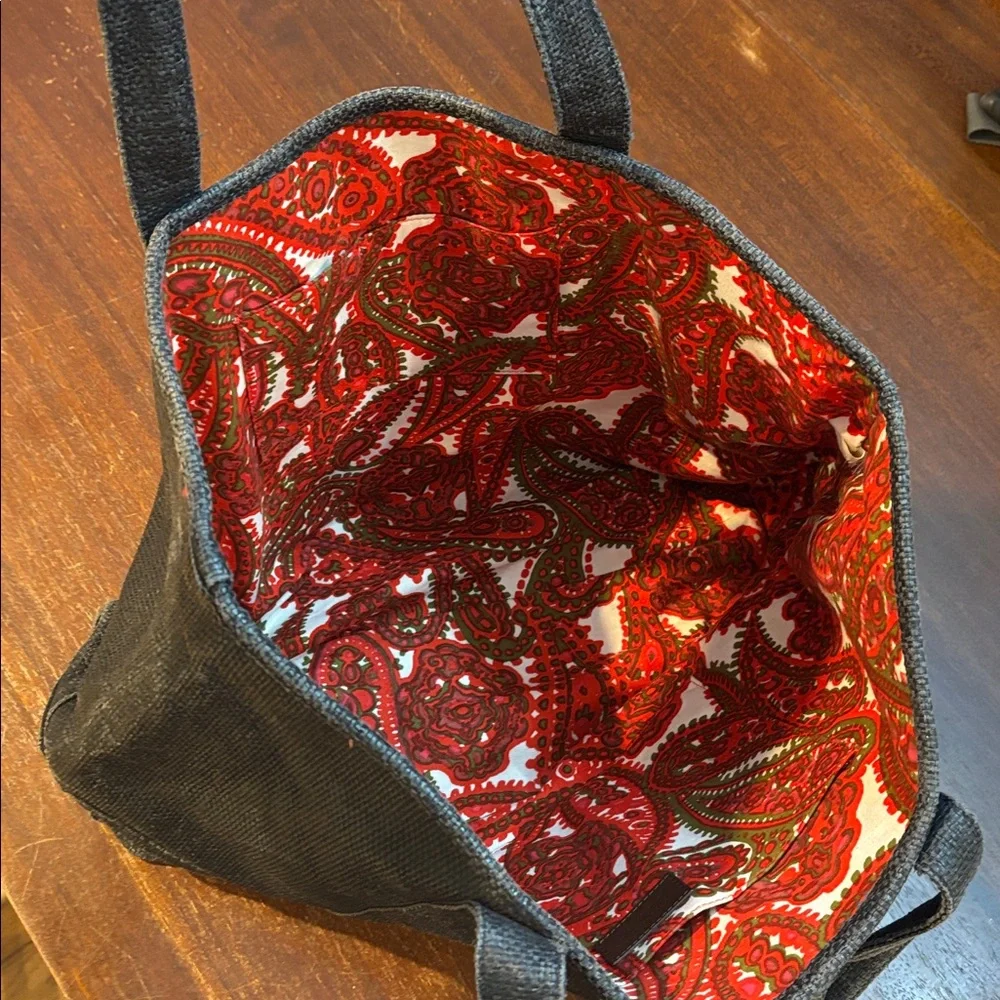J. Crew‎ Reversible Red Paisley Cotton/Black Raffia Tote W Zip Pocket